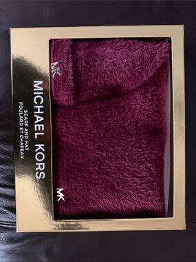 Michael Kors Plush Hat and Scarf Set in Berry